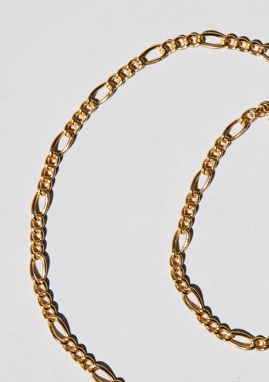 Figaro Chain Bracelet - Gold – Saint Valentine Jewellery Figaro Chain Bracelet - Gold – Saint Valentine Jewellery