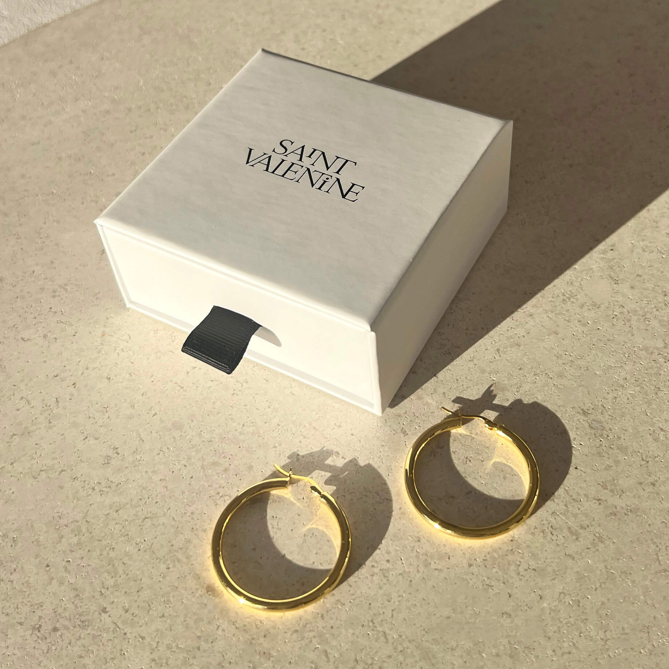 Classic Hoops Large - Gold – Saint Valentine Jewellery