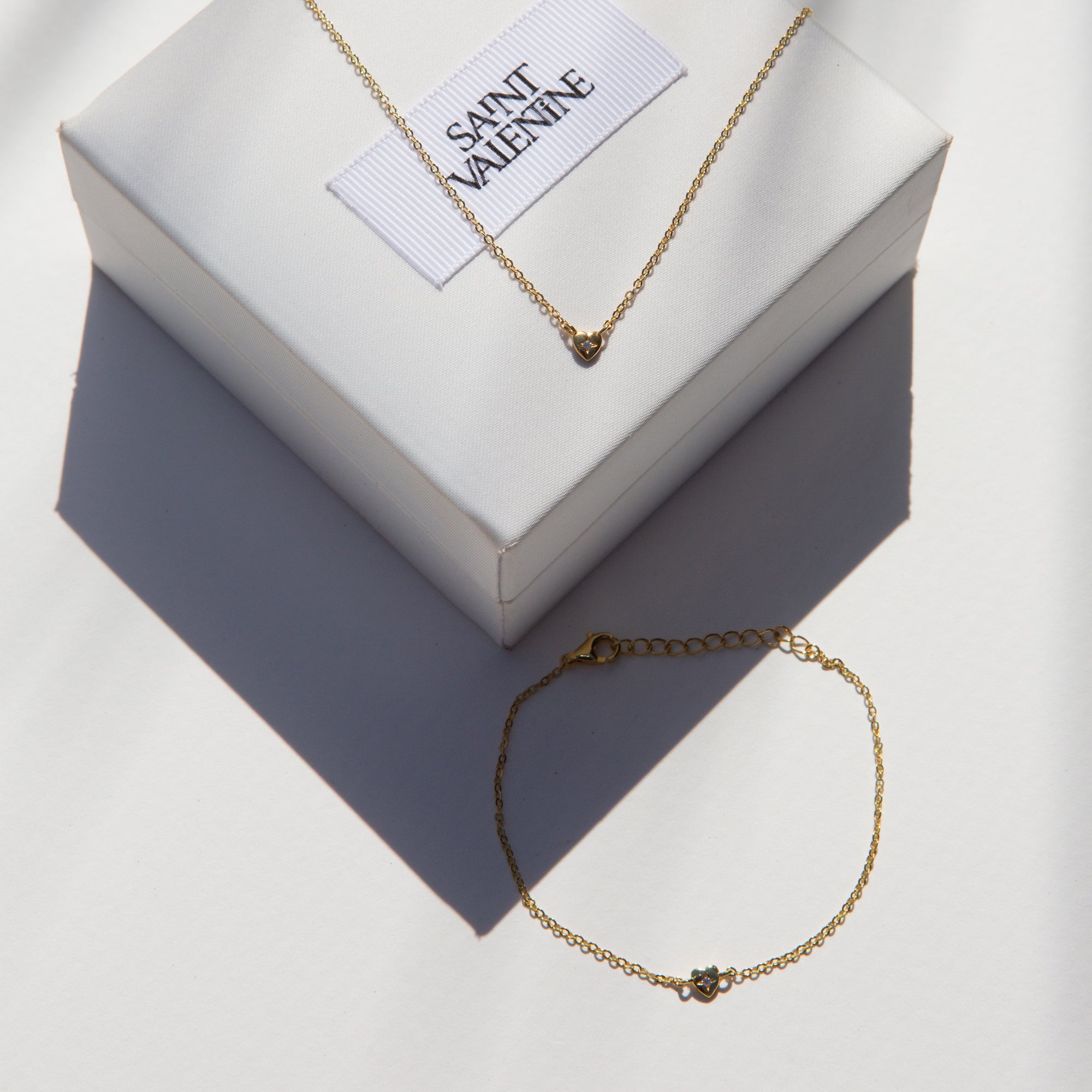 Elsa Mini Heart Necklace Black