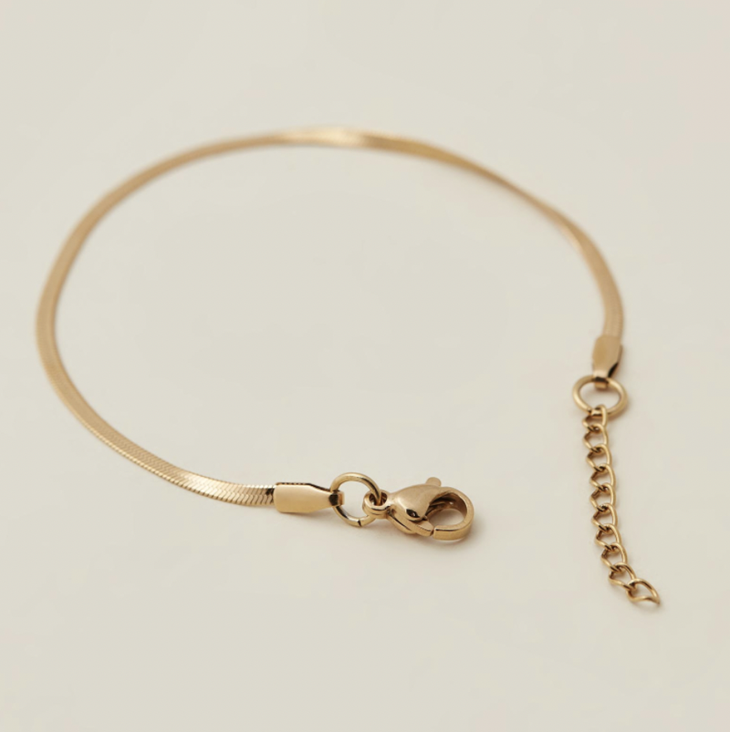 Sphinx 2mm Snake Chain Bracelet - Gold